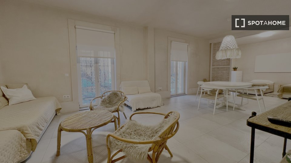 Apartment Malaga, 3 beds, 110m² — photo 15