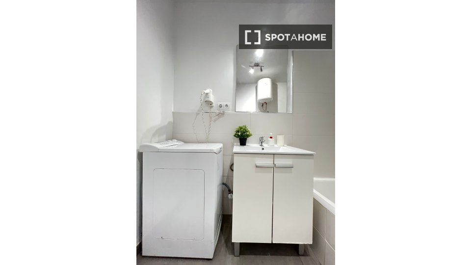 Apartment mono Madrid — photo 16