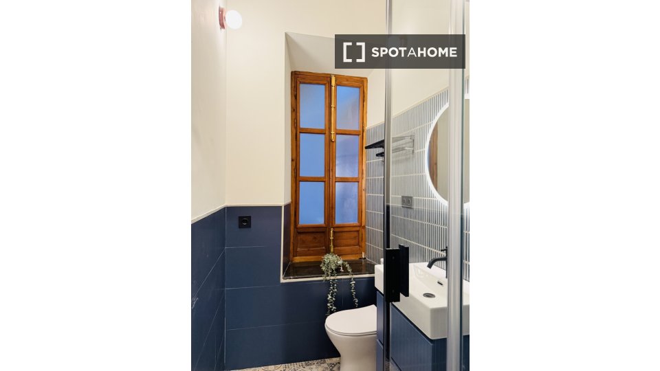 Double room Granada, 1 bed — photo 7