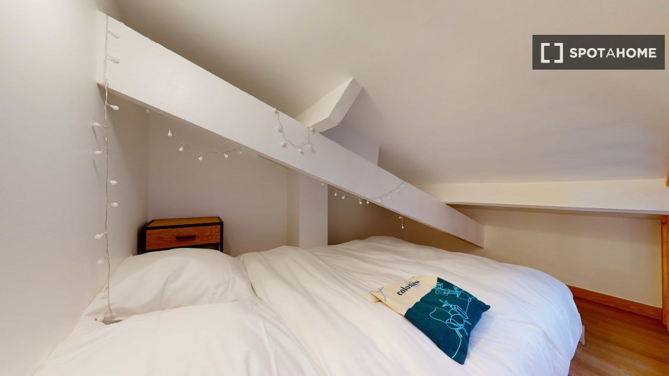 Double room Paris, 14 beds — photo 16