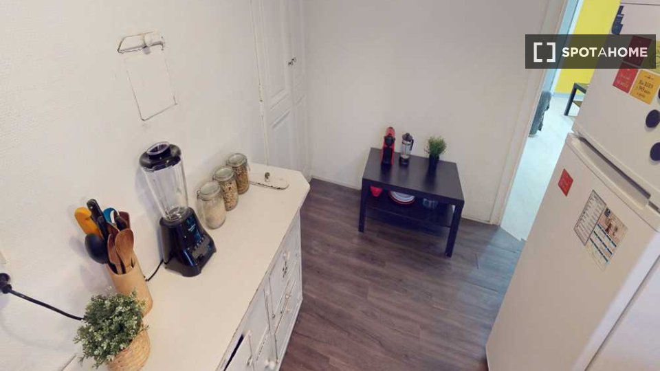 Camera doppia Lione, 4 camere, 90m² — foto 5
