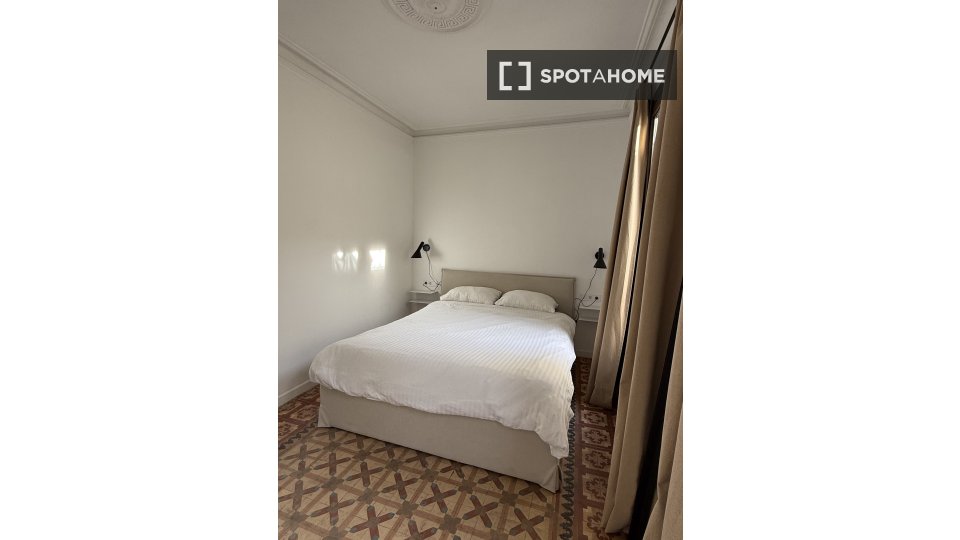 Apartment Barcelona, 2 beds, 70m² — photo 12