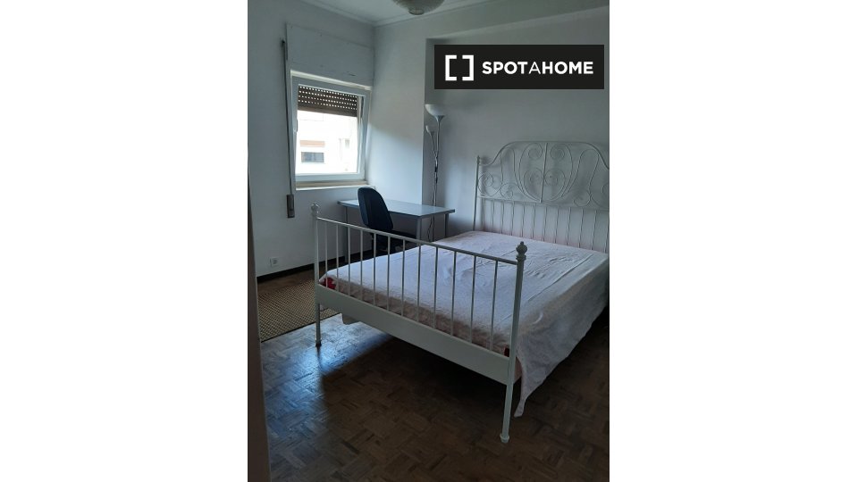 Double room Coimbra, 4 beds — photo 1