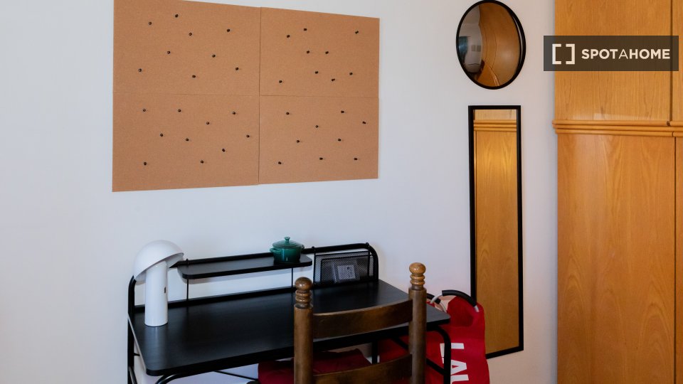 Double room Rome, 5 beds — photo 17