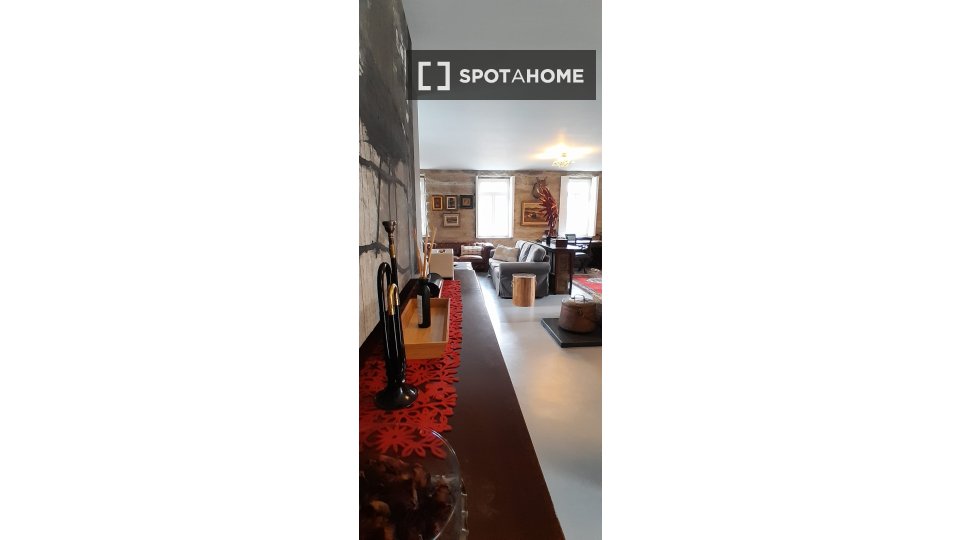 Double room Porto, 3 beds, 300m² — photo 14