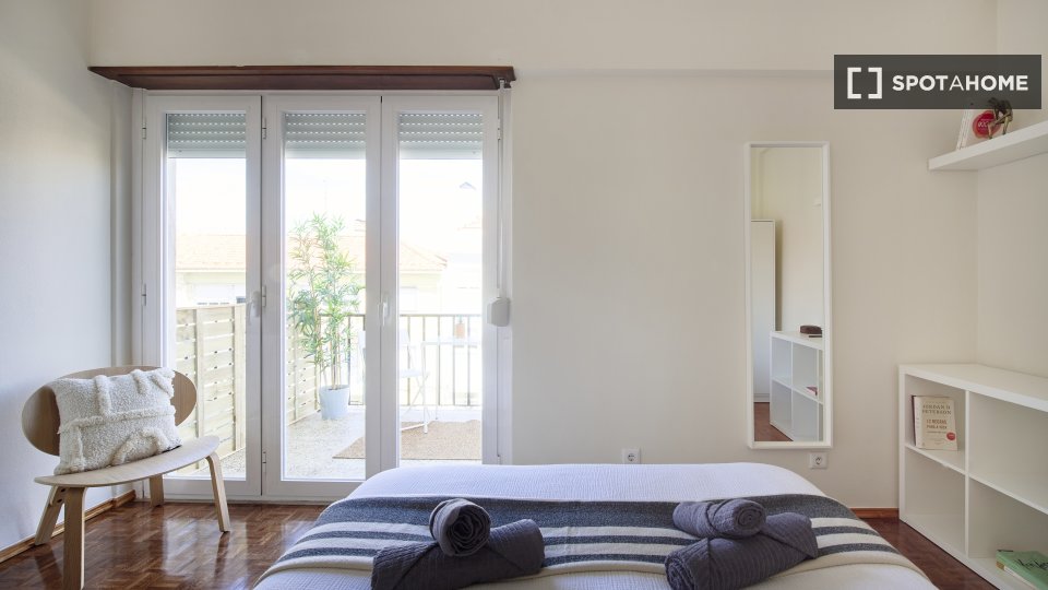 Double room Lisbon, 10 beds — photo 16
