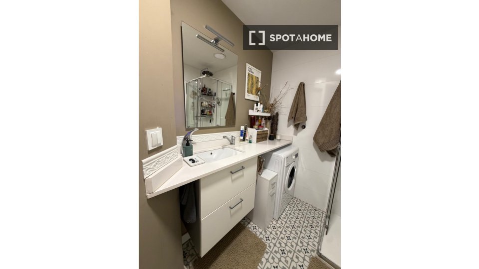 Apartment mono Barcelone, 2 chambres, 77m² — photo 2