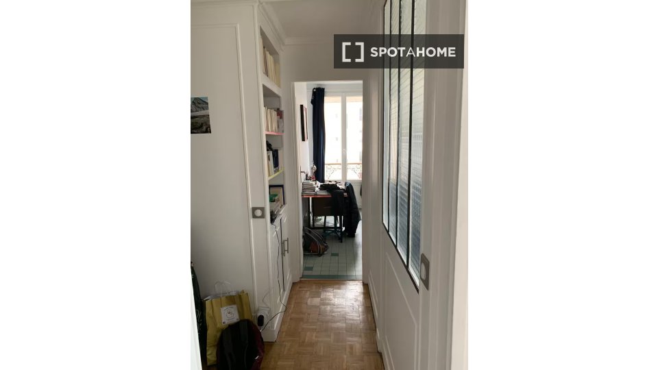 Double room Paris, 1 bed — photo 10