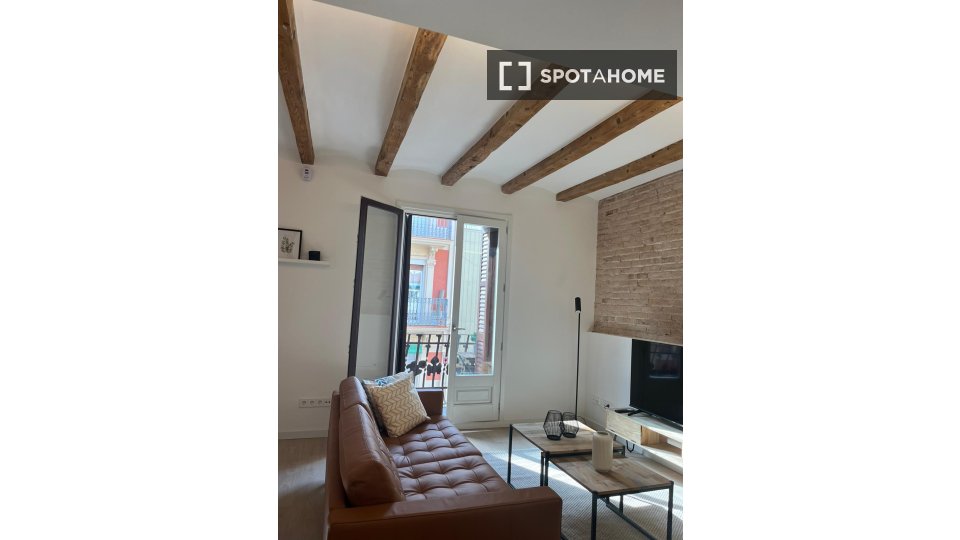 Apartment Barcelona, 2 beds, 74m² — photo 14
