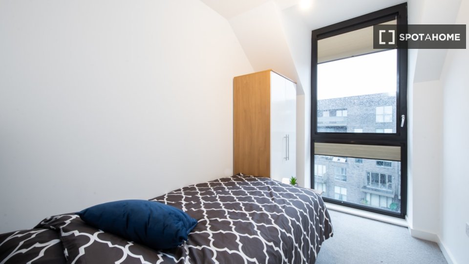 Double room London, 4 beds — photo 9