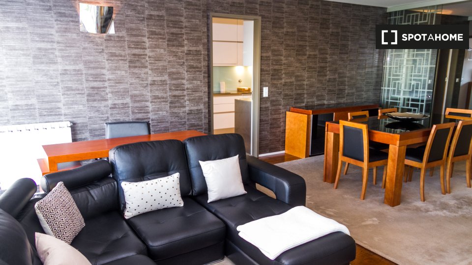 Apartment Porto, 3 beds, 100m² — photo 18