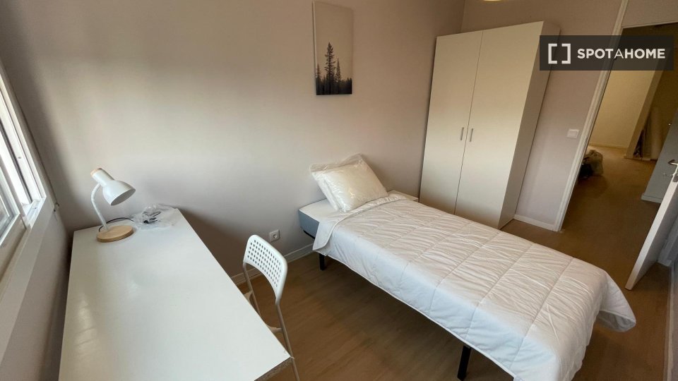 Double room Porto, 4 beds — photo 10