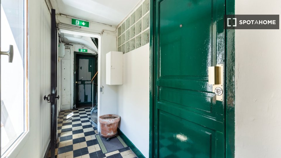 Apartment mono Paris, 27m² — photo 1