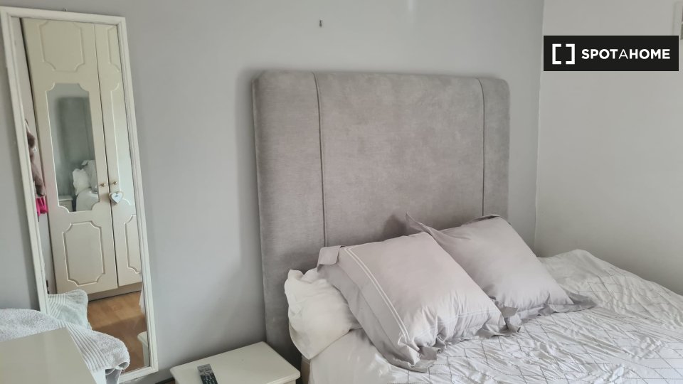 Double room Dublin, 3 beds — photo 2