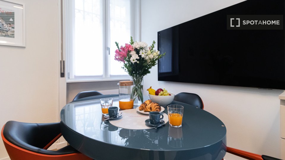 Apartment Milan, 1 bed, 70m² — photo 7