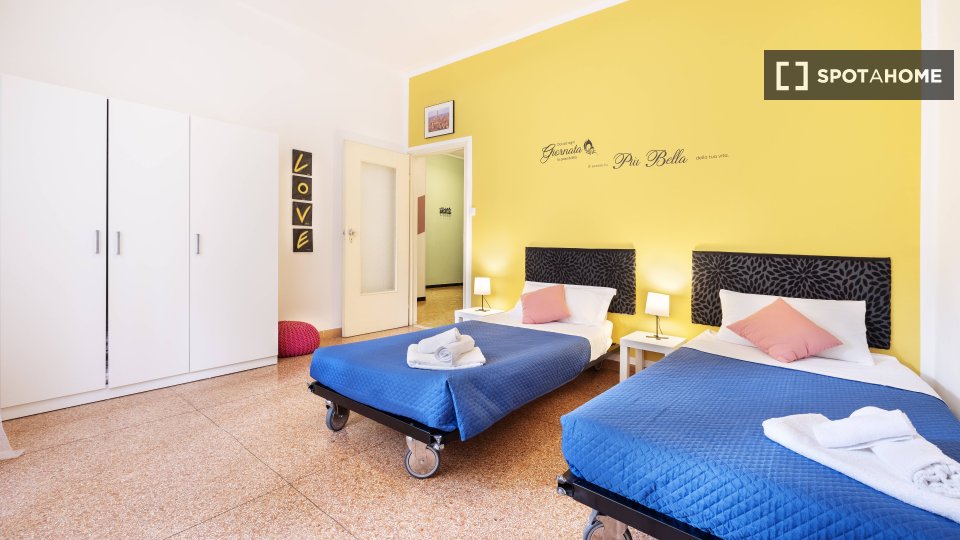 Double room Bologna, 3 beds, 100m² — photo 10