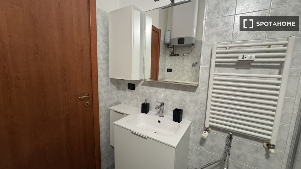 Apartment Turin, 1 bed, 49m² — photo 3