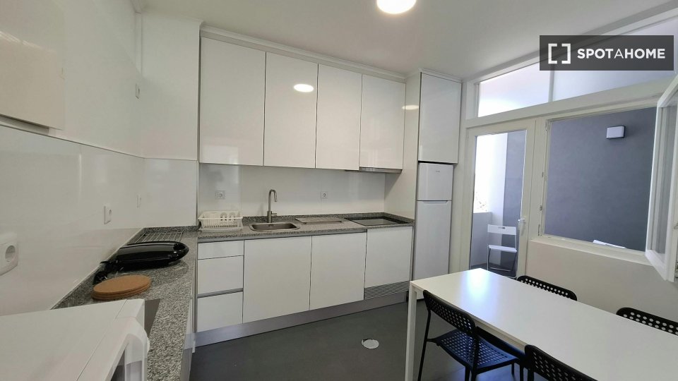 Double room Porto, 4 beds — photo 16