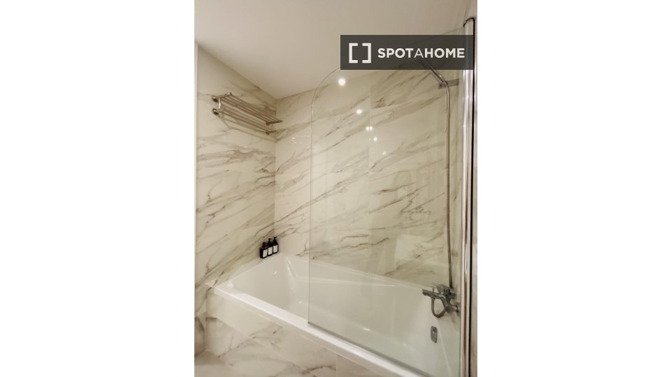 Apartment mono Porto, 47m² — photo 2