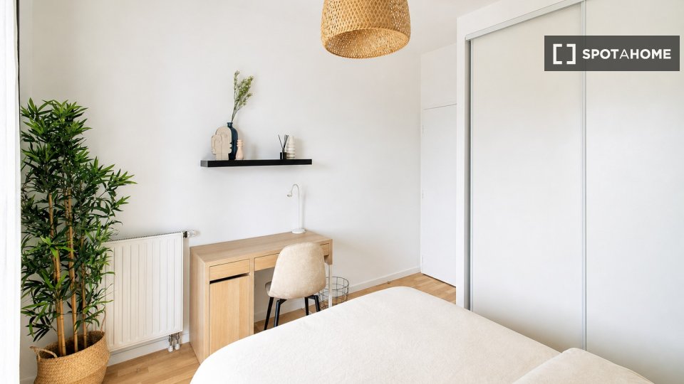 Chambre double Paris, 4 chambres — photo 30