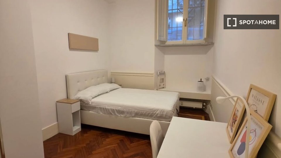 Double room Rome, 4 beds, 102m² — photo 1