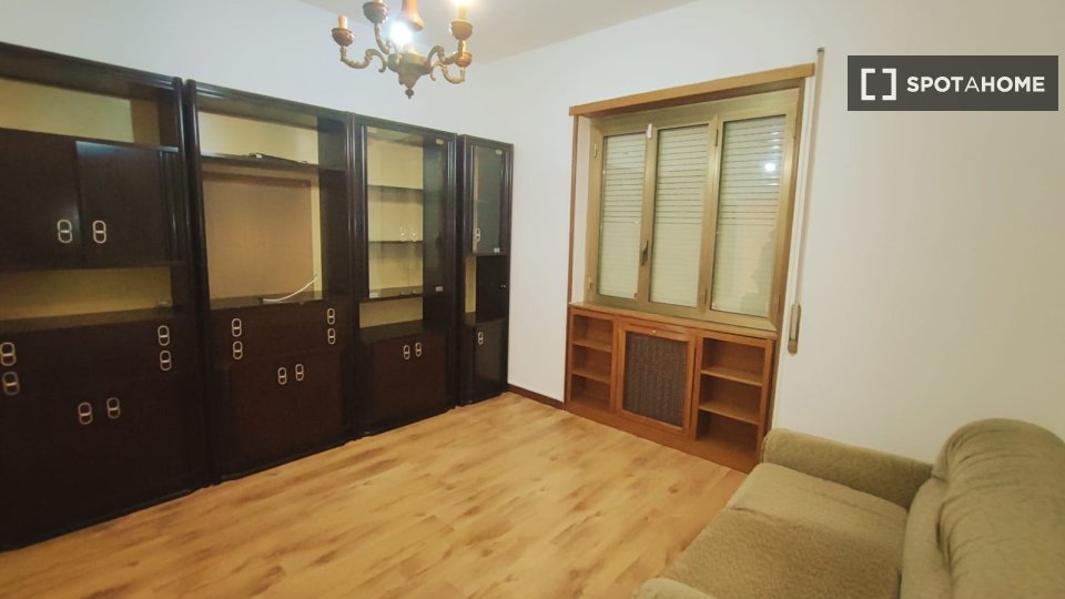 Double room Rome, 3 beds — photo 7