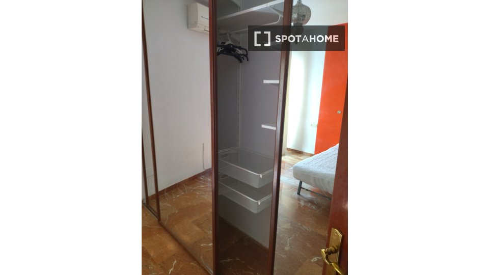 Apartment Almeria, 3 beds, 90m² — photo 2