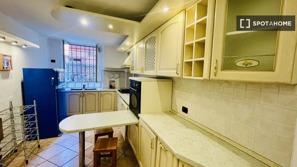 Apartment Rome, 1 bed — photo 36