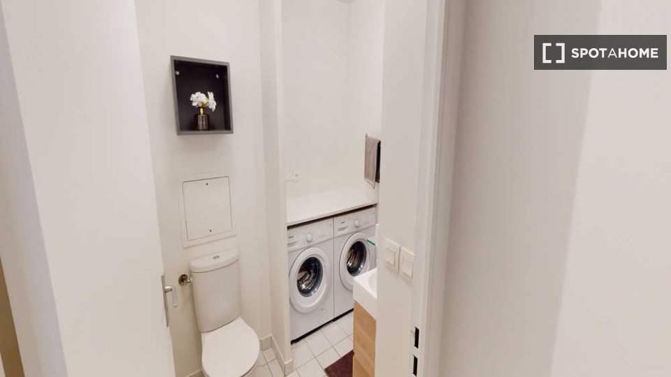 Double room Paris, 7 beds, 140m² — photo 17