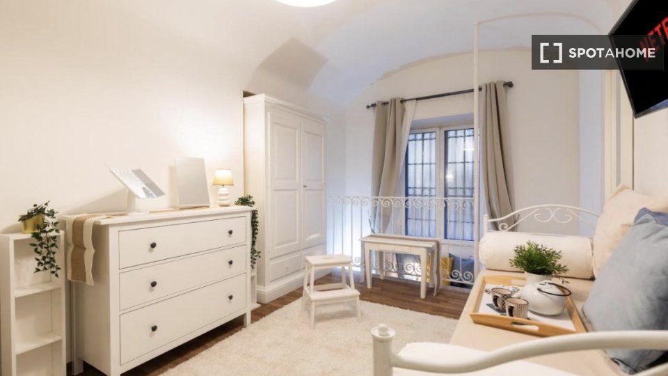 Apartment Rome, 1 bed, 70m² — photo 8