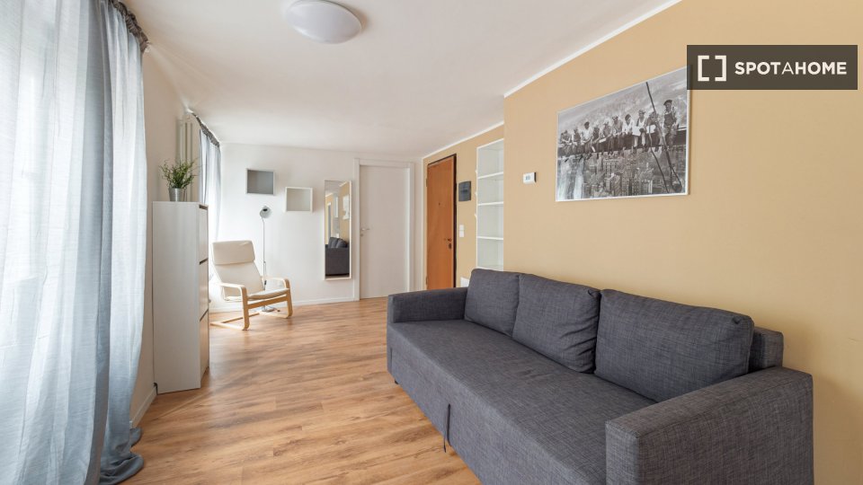 Apartment Milan, 2 beds, 60m² — photo 5
