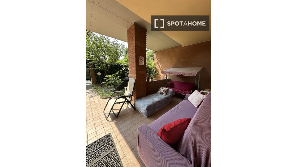 Double room Milan, 4 beds — photo 10