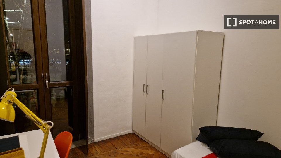 Double room Turin, 6 beds, 166m² — photo 3