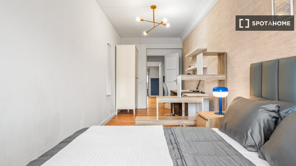 Double room Lisbon, 9 beds — photo 7