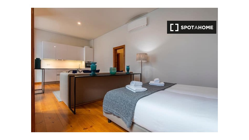 Apartment mono Lisbon, 50m² — photo 19