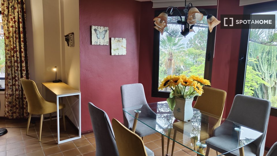 Apartamento de 2 habitaciones en alquiler en La Matanza, Tenerife.