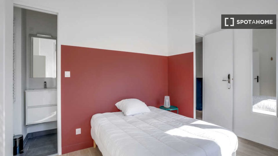 Double room Lille, 15 beds, 260m² — photo 22