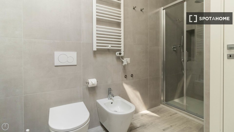 Apartment Milan, 1 bed, 57m² — photo 12