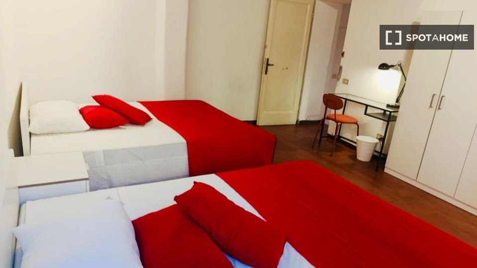 Double room Florence, 3 beds — photo 7