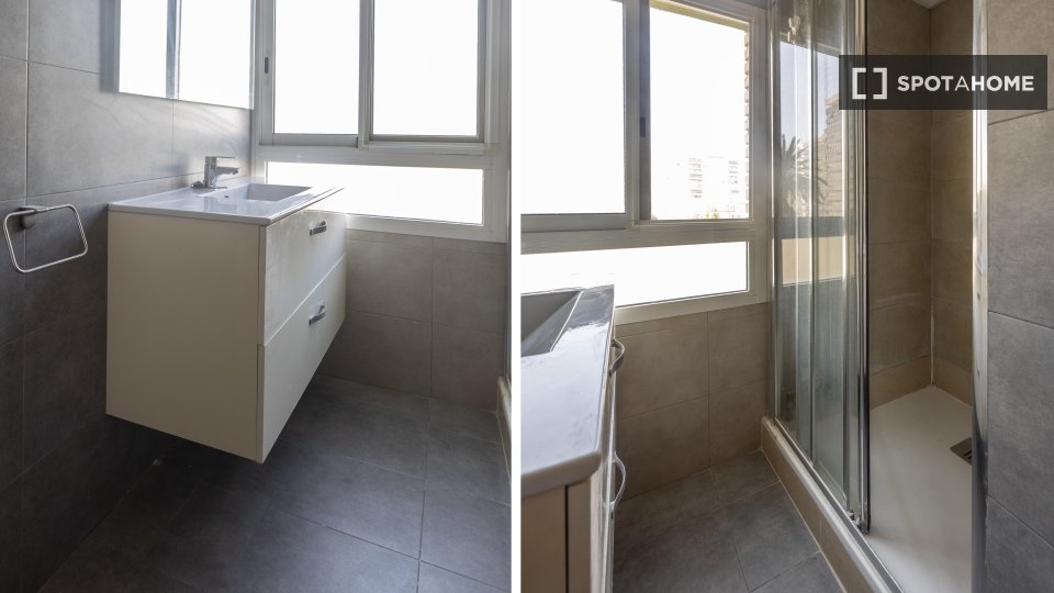 Chambre double Valence, 5 chambres, 130m² — photo 7