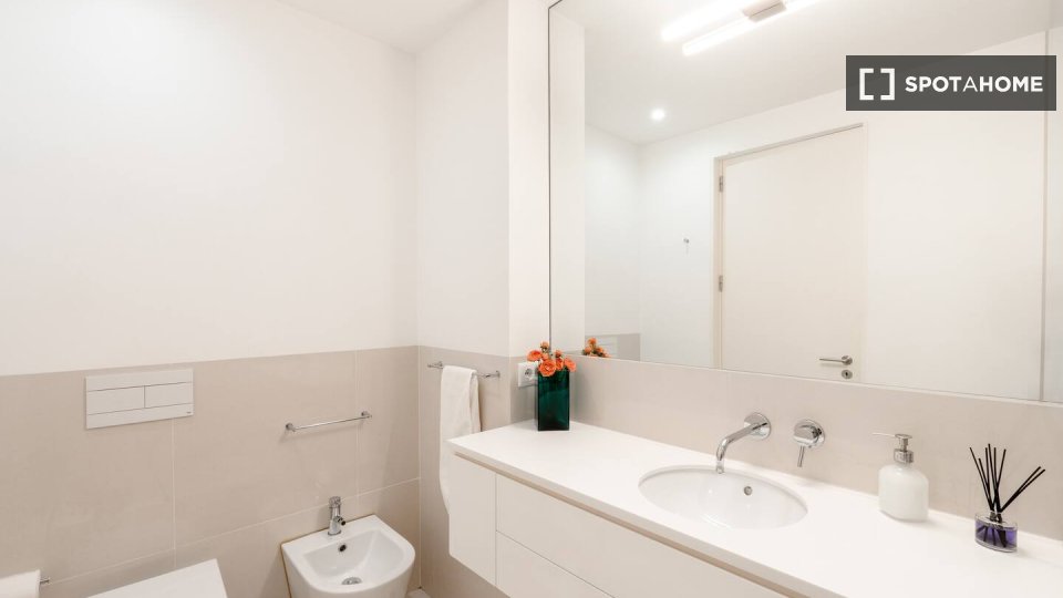 Apartment Porto, 1 bed, 51m² — photo 19