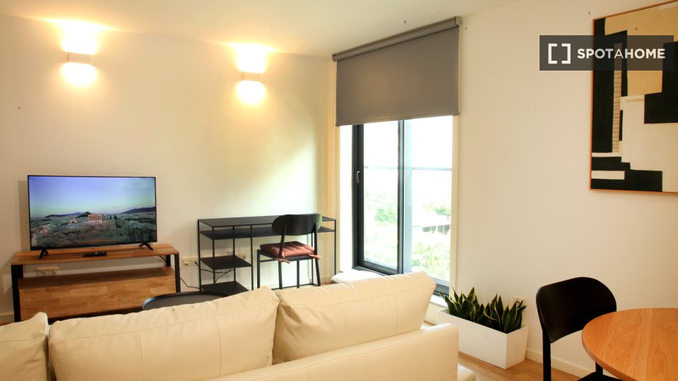 Appartamento Con 2 Camere Da Letto In Affitto A Porto ref 1285777 Appartamento Con 2 Camere Da Letto In Affitto A Porto ref 1285777