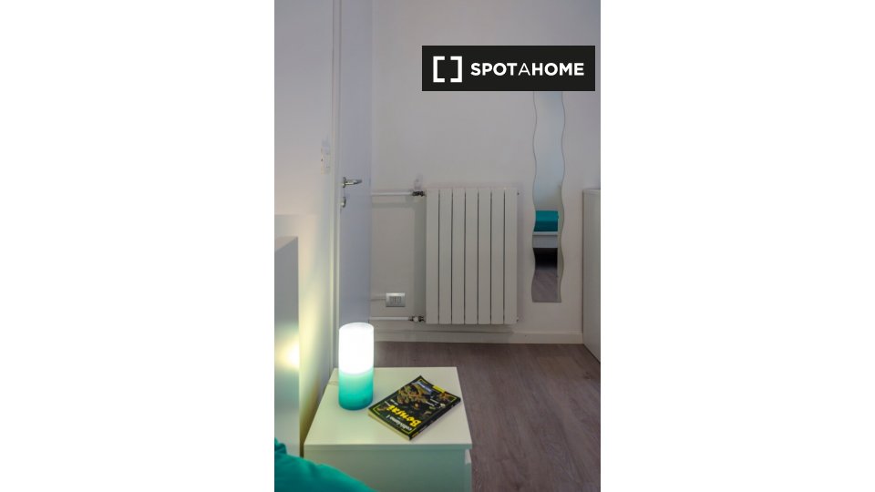 Double room Turin, 5 beds — photo 2
