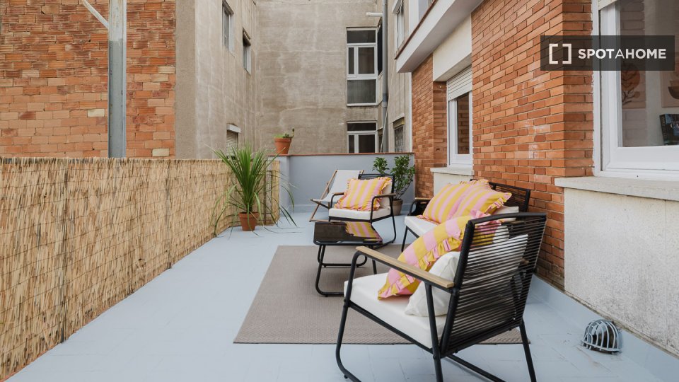 Double room Barcelona, 8 beds, 220m² — photo 40
