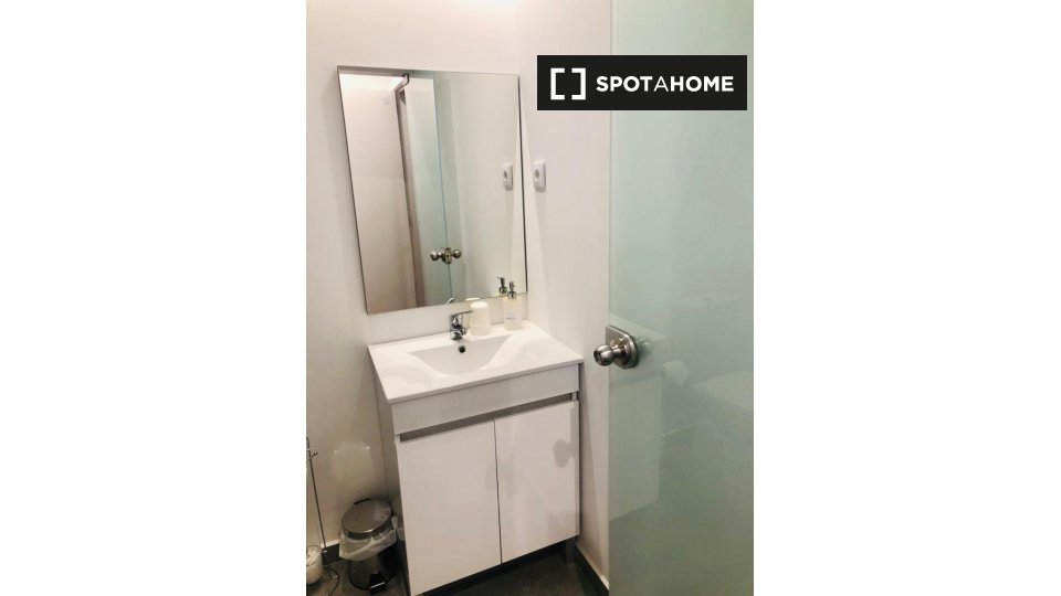 Double room Porto, 11 beds — photo 8
