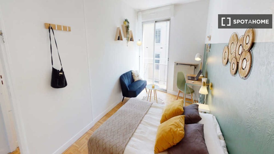 Double room Lyon, 4 beds, 80m² — photo 14