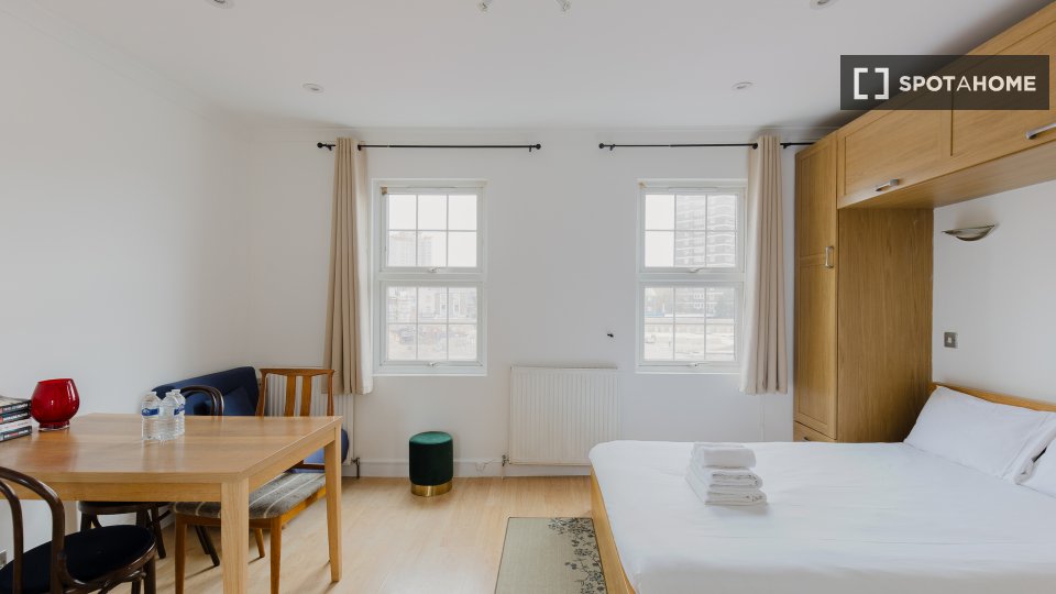 Apartment London, 1 bed — photo 1