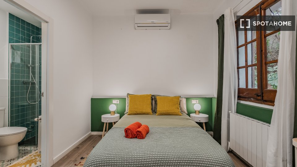 Double room Barcelona, 6 beds, 227m² — photo 64