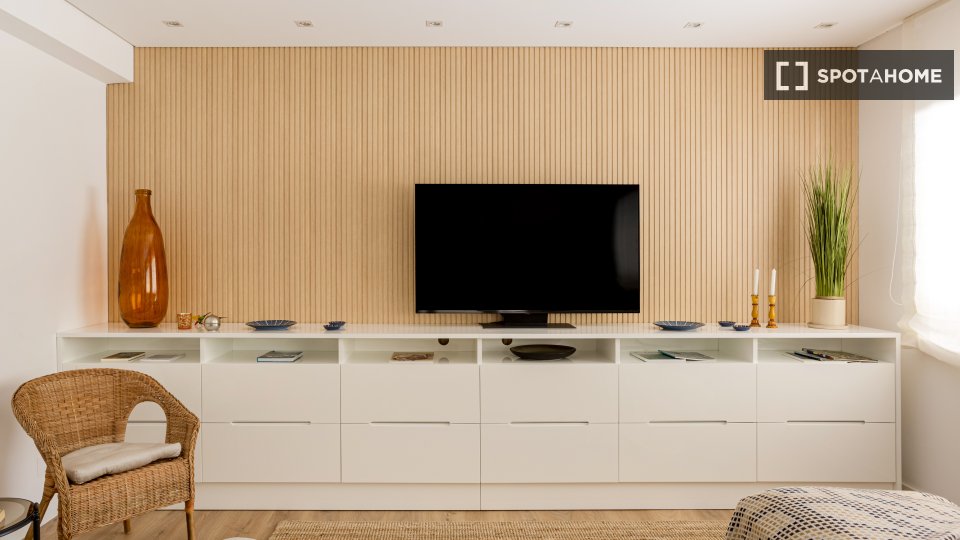 Apartment Lisbon, 3 beds — photo 15