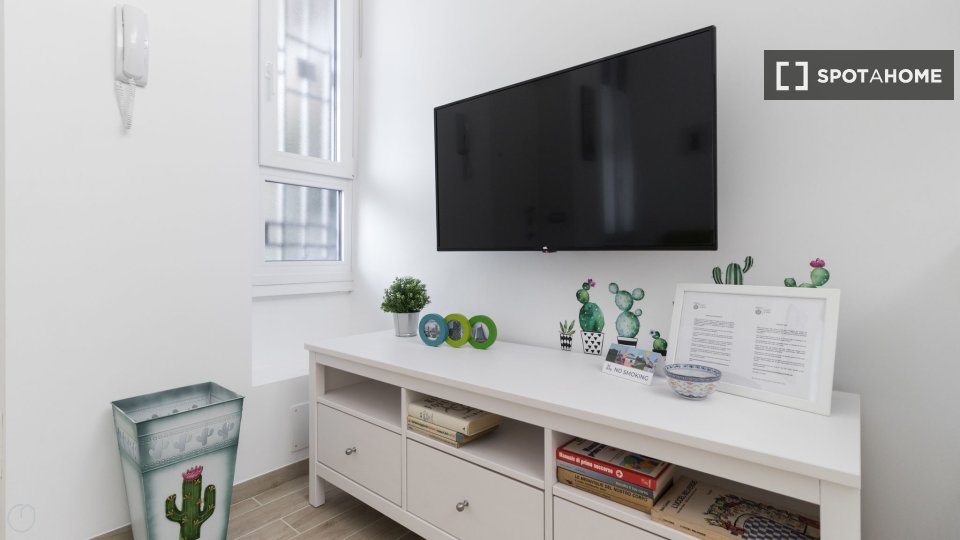 Apartment Milan, 1 bed, 45m² — photo 14